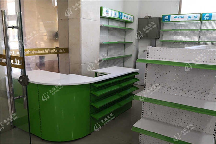 西药店货架展示图片