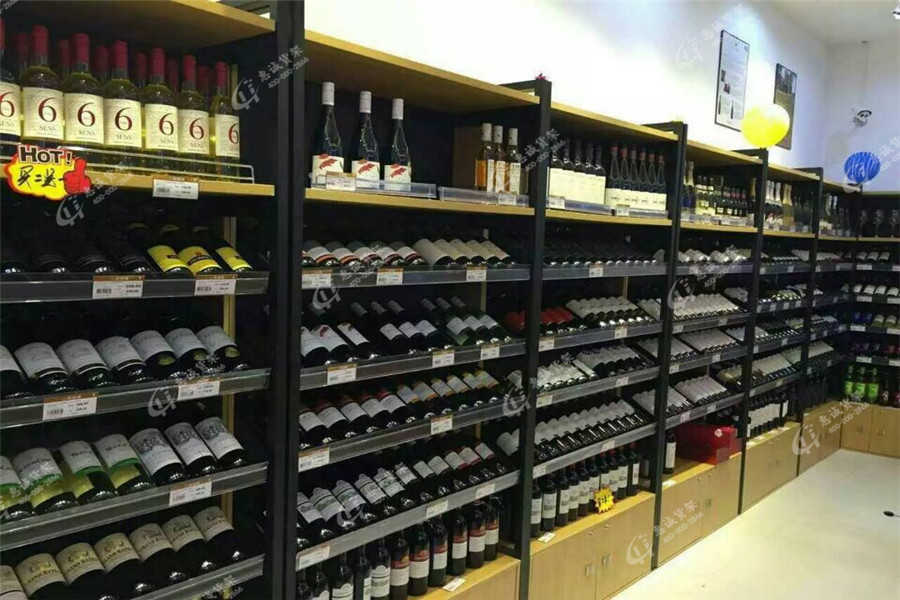 湖南鸿运红酒店实拍